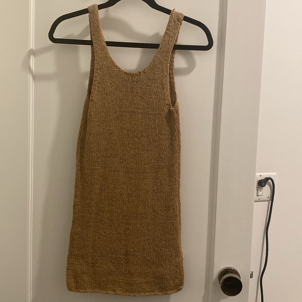 Like New Vince Knit Tank Top - Picture 12 of 12